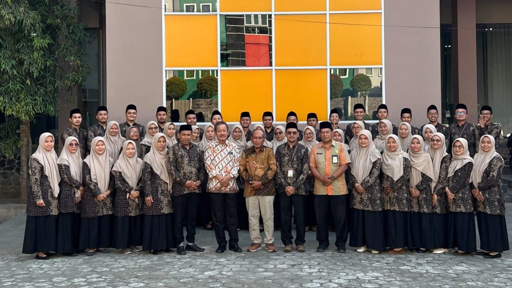 Visitasi akreditasi SMK SYUBBANUL WATHON TEGALREJO TAHUN 2026